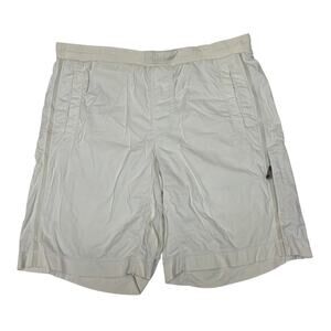 Lululemon Athletica Pacebreak Men's Shorts Men's Large 9"
